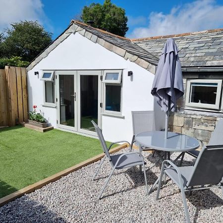 The Old Pottery 2 Person Dog Friendly Cottage Delabole ภายนอก รูปภาพ