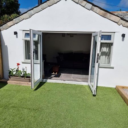 The Old Pottery 2 Person Dog Friendly Cottage Delabole ภายนอก รูปภาพ