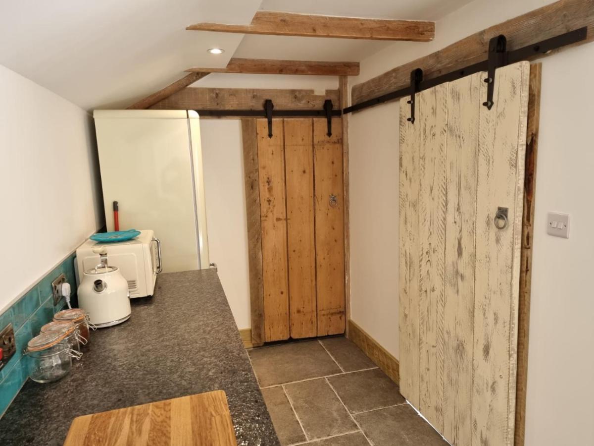 The Old Pottery 2 Person Dog Friendly Cottage Delabole ภายนอก รูปภาพ