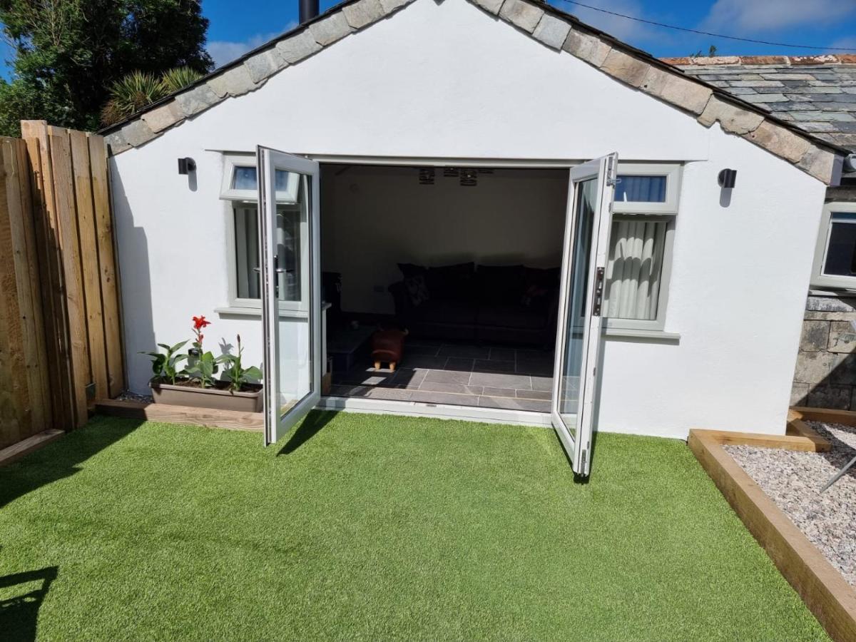 The Old Pottery 2 Person Dog Friendly Cottage Delabole ภายนอก รูปภาพ